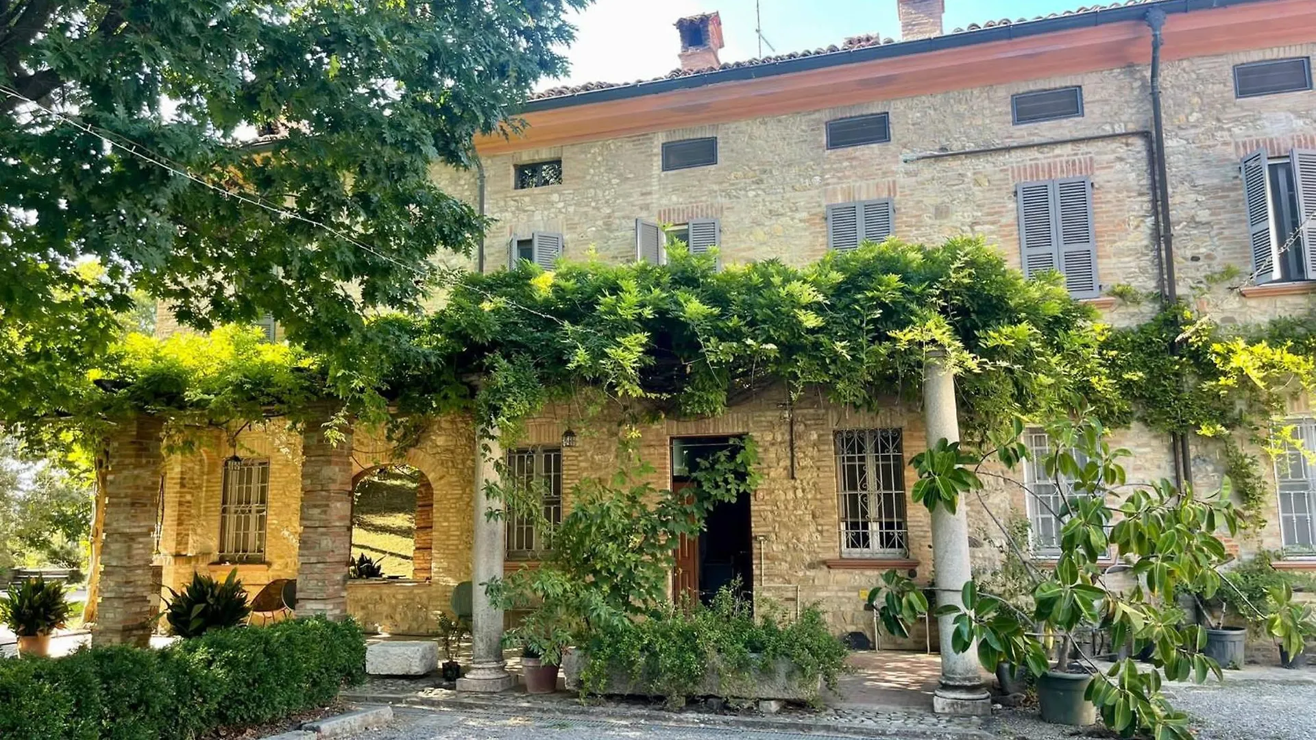 Podere Palazzo Illica Agriturismo Castell'Arquato Italy